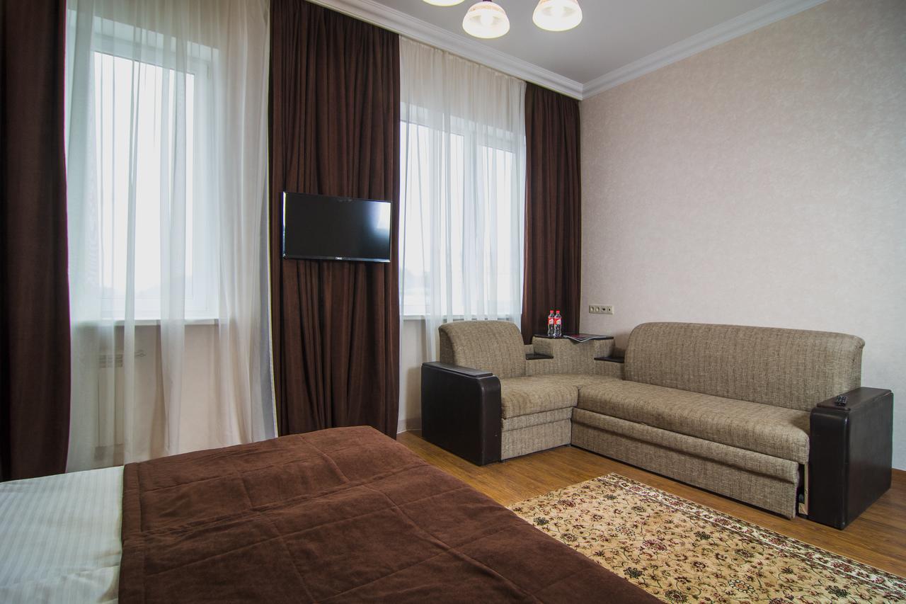 Amira Parc Hotel Kislovodsk Buitenkant foto